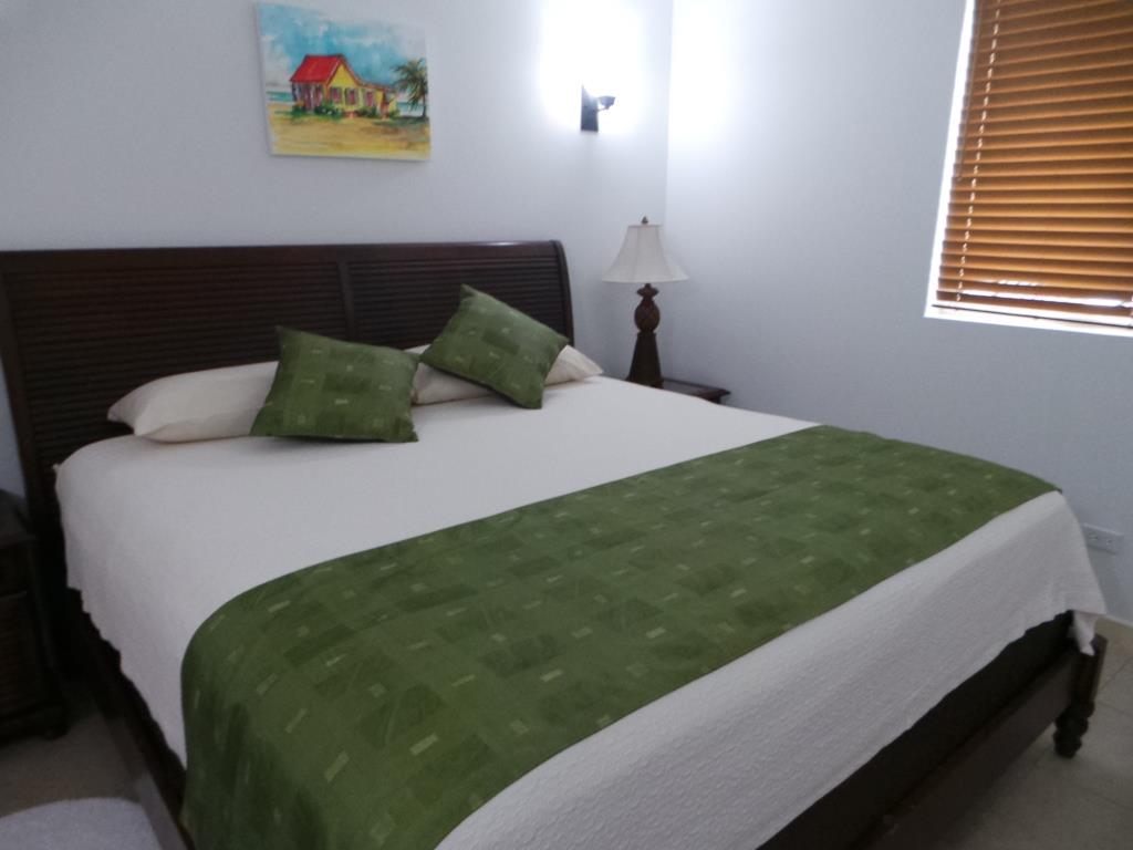 Comfy beds at Shoal Bay Villas